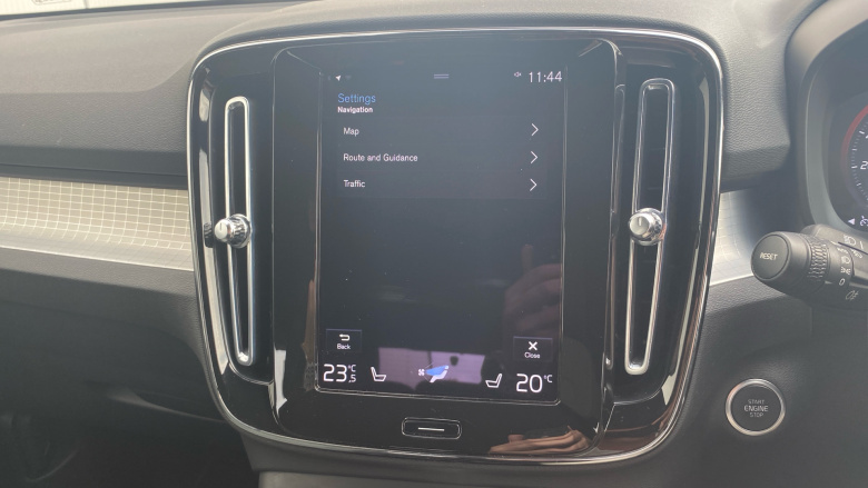 Volvo Xc40 1.5 T4 Recharge PHEV Plus Dark 5dr Auto Estate